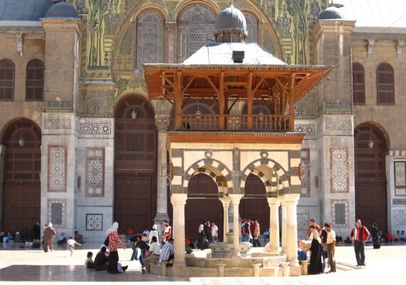 رفع العقوبات الأمريكية عن سورية: فرص ذهبية للمغتربين في القطاع العقاري