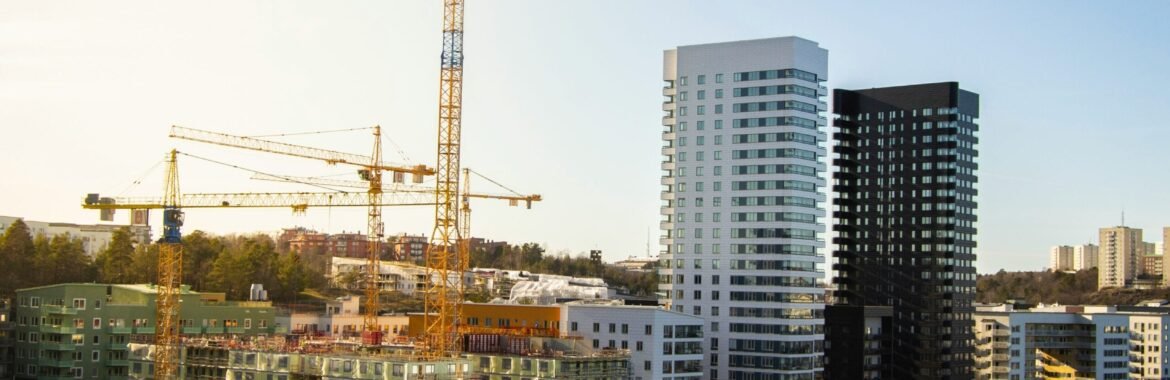 لماذا العقار قيد الإنشاء أغلى من العقار الجاهز؟ وما هو العائد الاستثماري الأعلى؟